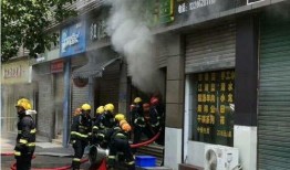 镇江爆料烟头事件视频,街头文明谁来守护？
